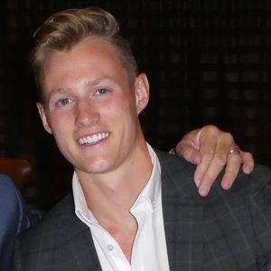 Meet your Posher, Evan